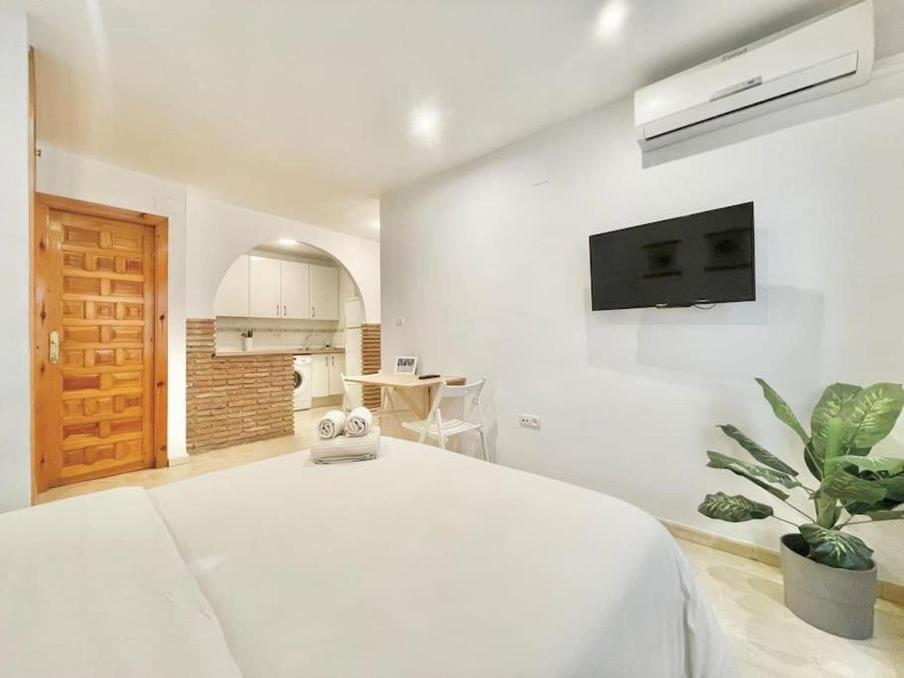 Apartamento Elvira Urban Living - Granada Centro Exterior foto